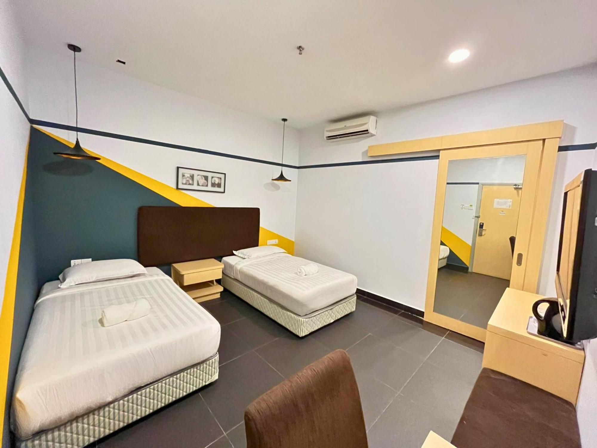 Sky Hotel Selayang Batu Caves Exterior foto